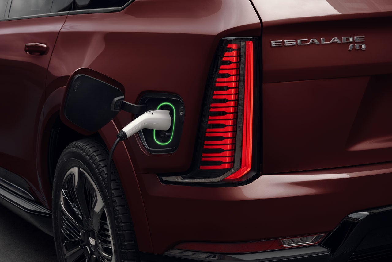 AutoGrupo Cadillac in TOA BAJA PR